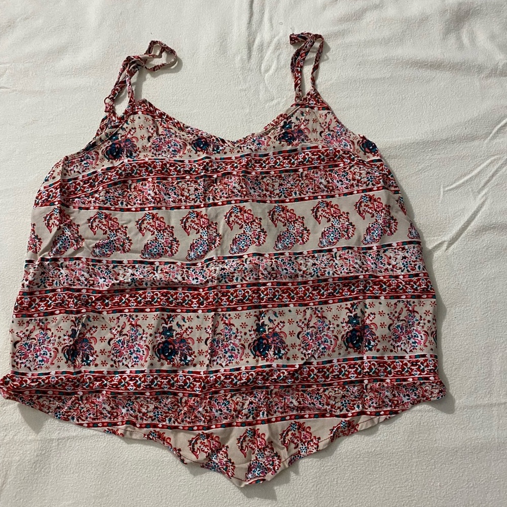 Xhilaration Crop Top
